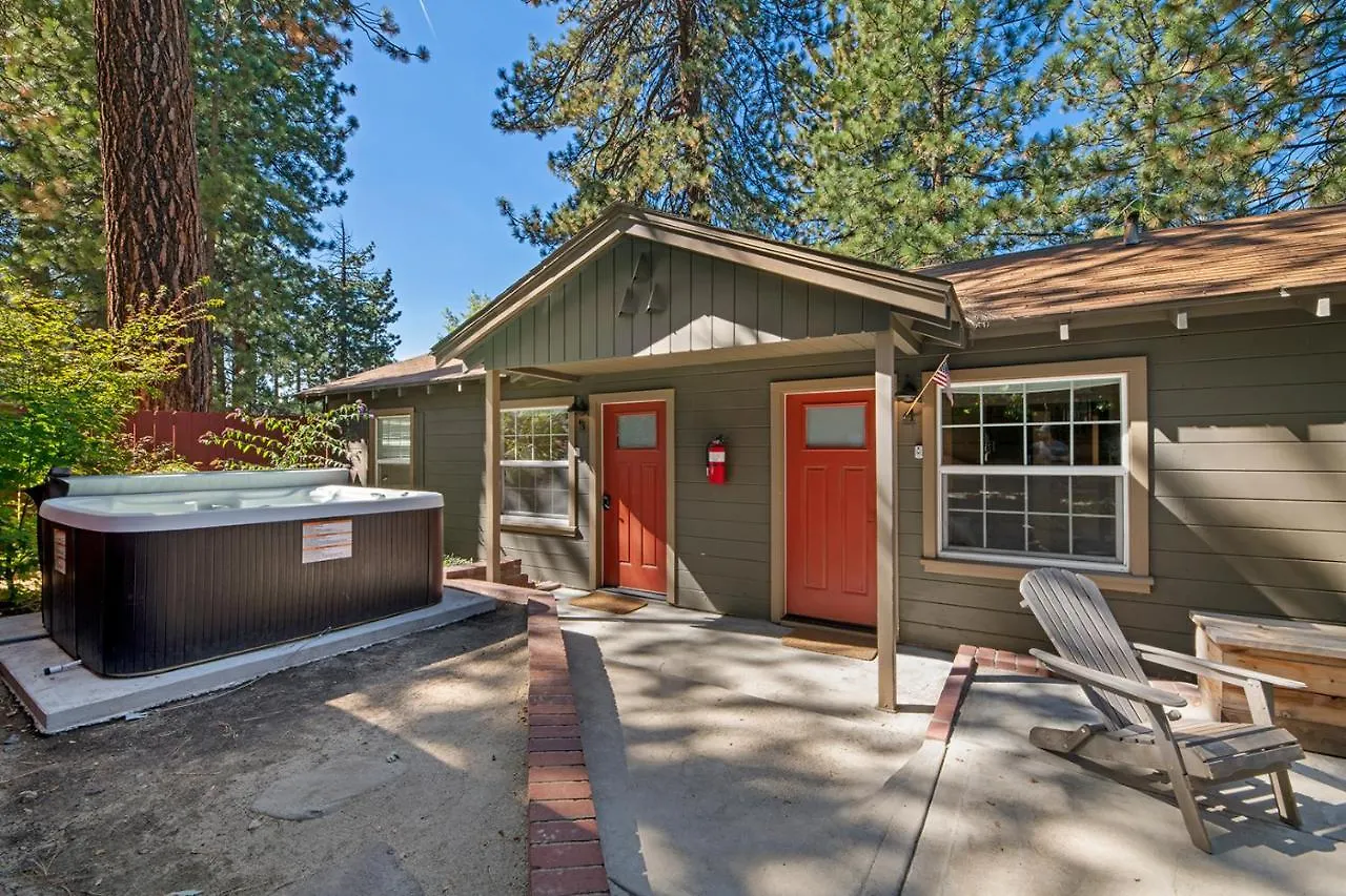 Manzanita Holiday location